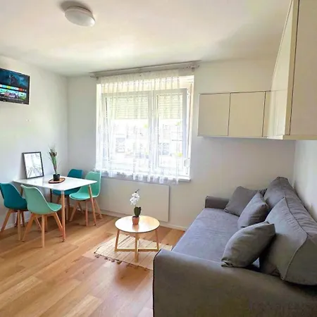 Apartamento Familienfreundliche Im Schoenen By Interhome *